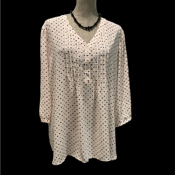 Rose & Olive Pink Heart Blouse 2X​​ - Picture 2 of 13